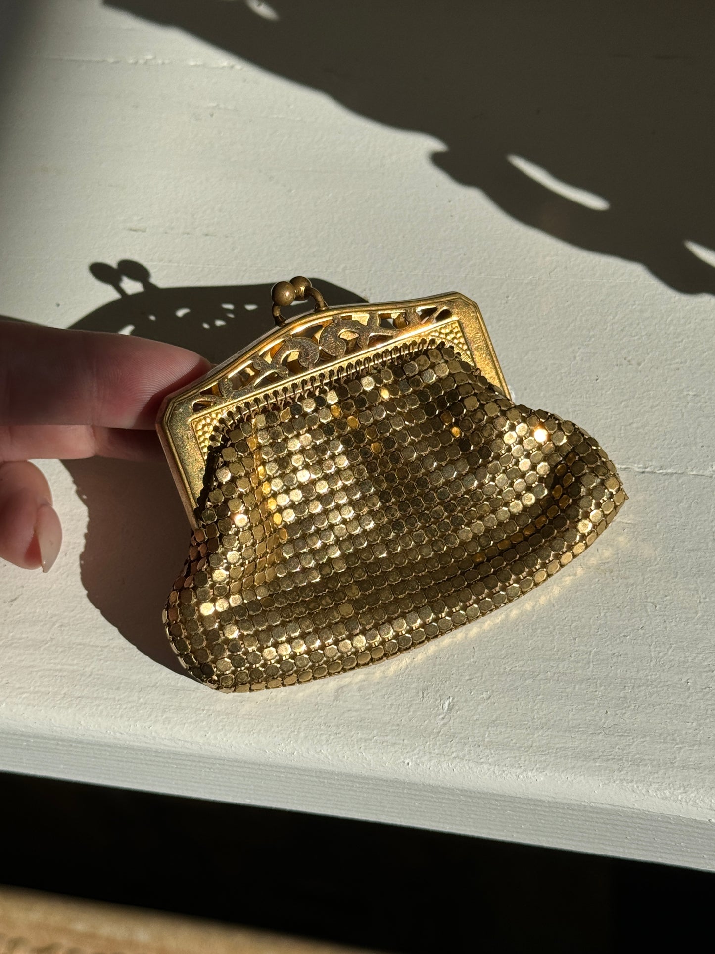 Small Vintage Gold Chain Coin Purse