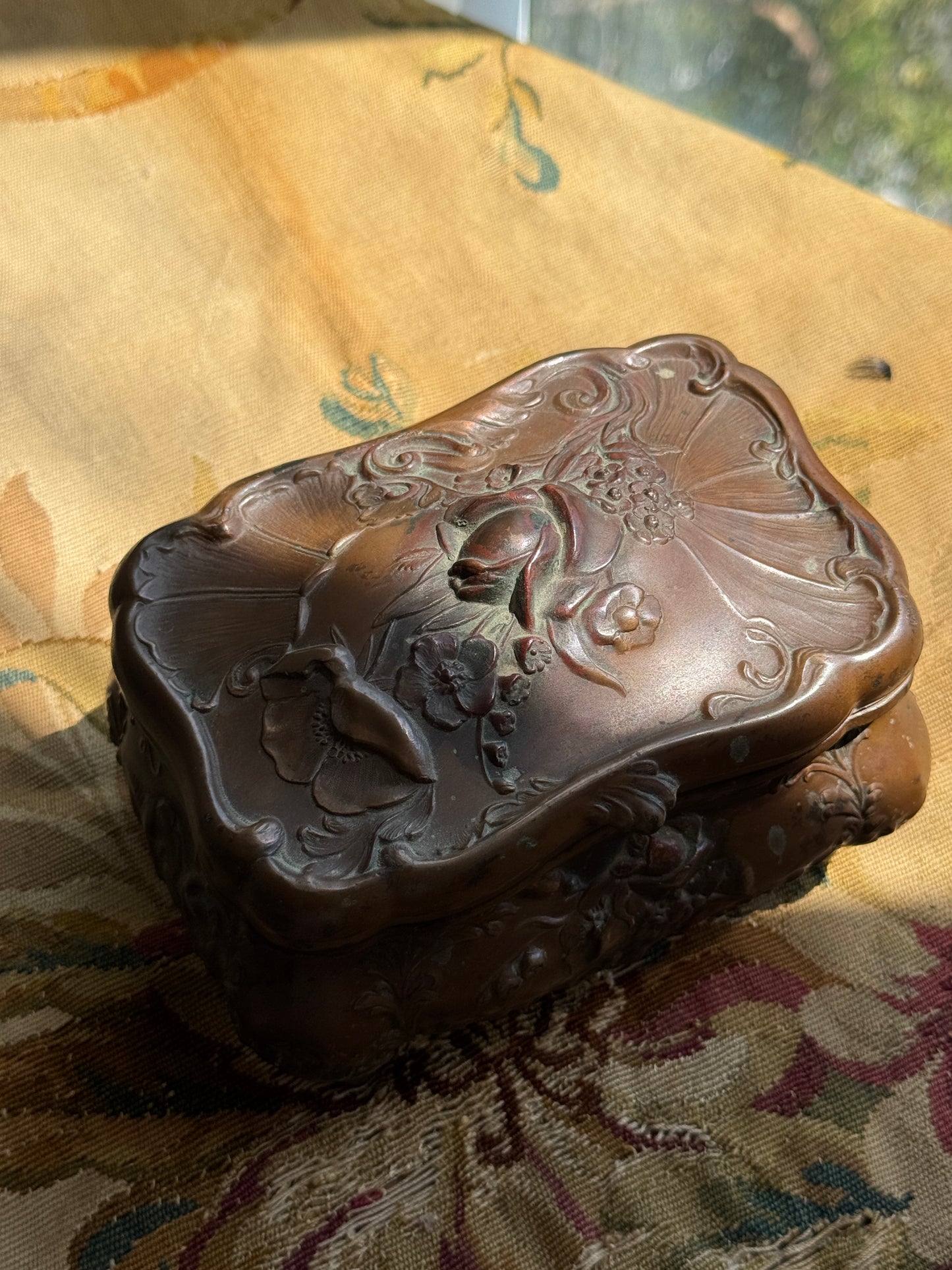 Antique Art Nouveau Floral Jewelry Box – Vintage Bronze-Finish Casket